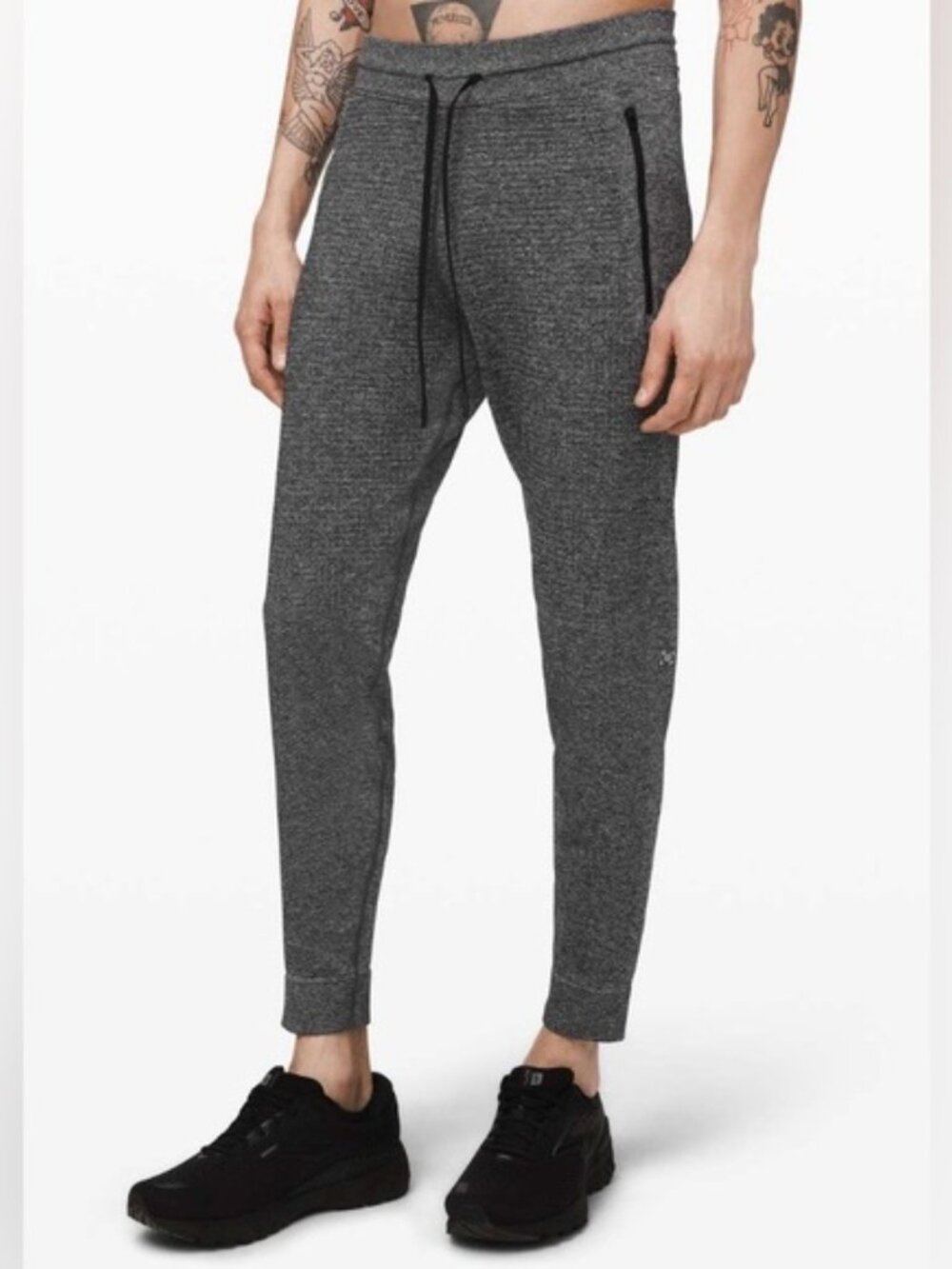 Lululemon Men’s Pants Engineered Warmth Joggers Black / White size Medium - Picture 3 of 16
